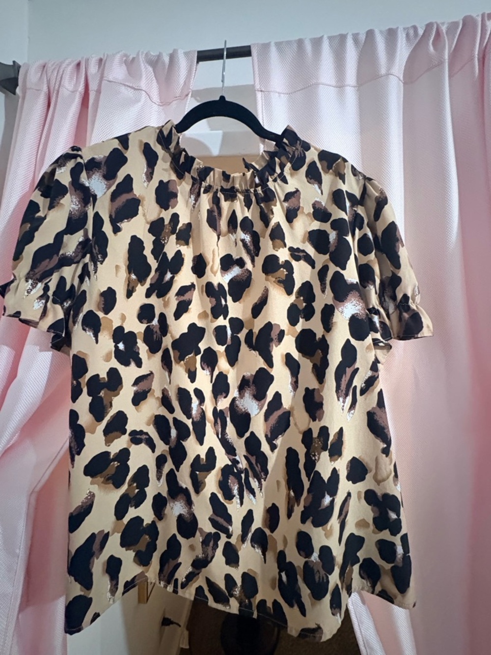 SHEIN Beige Leopard Print Short Sleeve Blouse